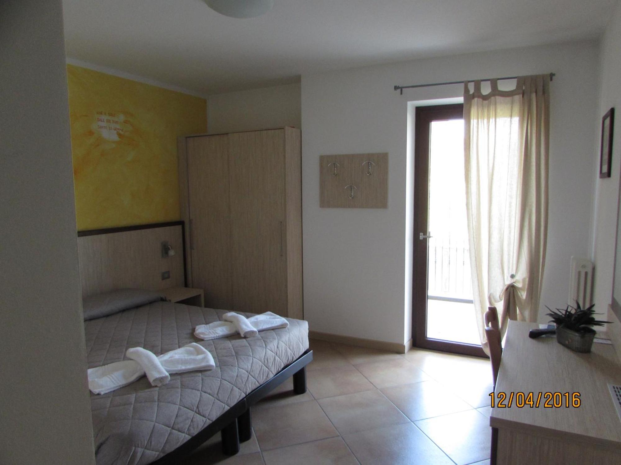Agritur Arcosole B&B Camping الغرفة الصورة
