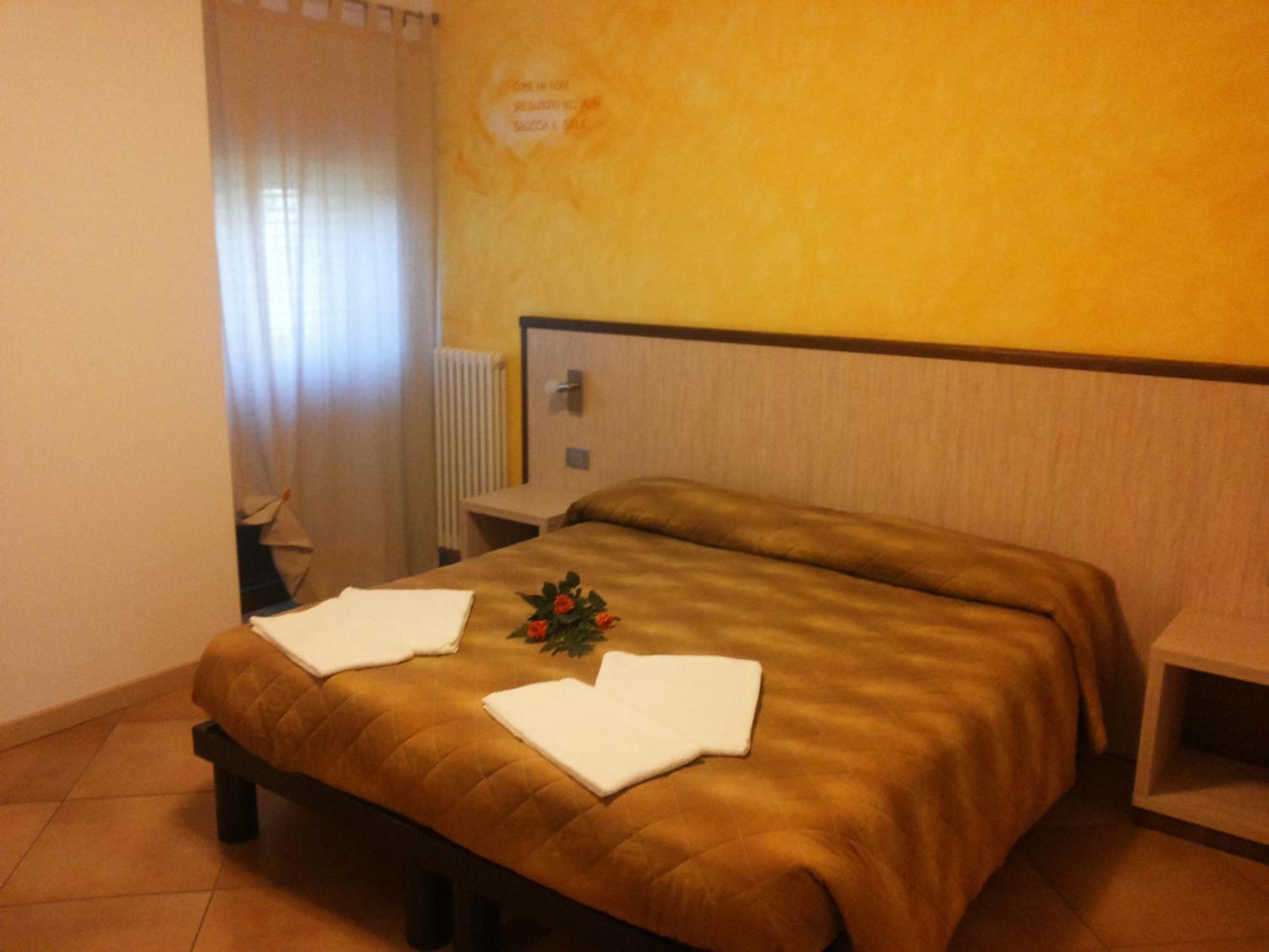 Agritur Arcosole B&B Camping الغرفة الصورة